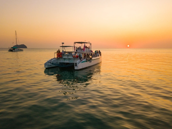 Picture of Signature Sunset Dinner Cruise